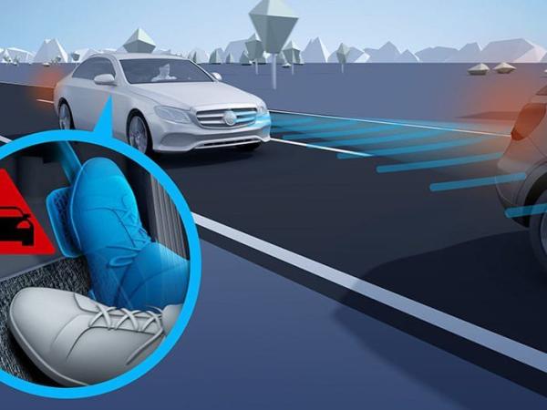 Phanh khoảng cách Distronic Plus Mercedes-Benz Chính hãng
