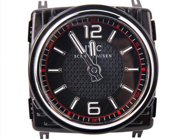 Đồng Hồ IWC Chính Hãng Lắp Bảng Điều Khiển Mercedes-Benz | Carzen Retrofit