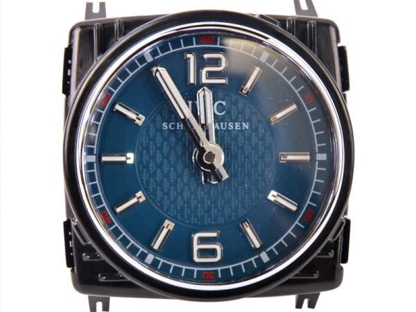 Đồng Hồ IWC Chính Hãng Lắp Bảng Điều Khiển Mercedes-Benz | Carzen Retrofit