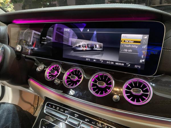 Cửa gió điều hoà Tuabin led 64 màu cho xe Mercedes-Benz E - Class (E180 - E200 - E250 - E300)