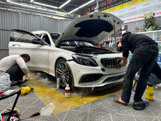 Độ Mercedes-Benz C300 2016 phong cách C63 AMG – Nâng tầm đẳng cấp tại Carzen Retrofit