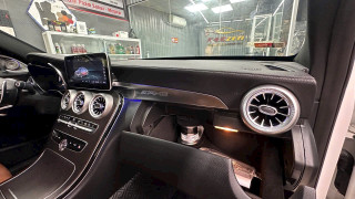 Nâng Cấp Mercedes-Benz C300 2020 Với 13 Loa Burmester, Đồng Hồ IWC, Mát Ghế Tại Carzen