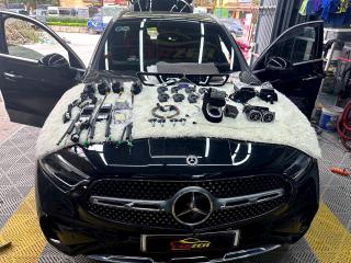 Nâng cấp Mercedes GLC300 2024 tại Carzen – Làm mát ghế, Air Balance, cửa hít, TPMS chính hãng